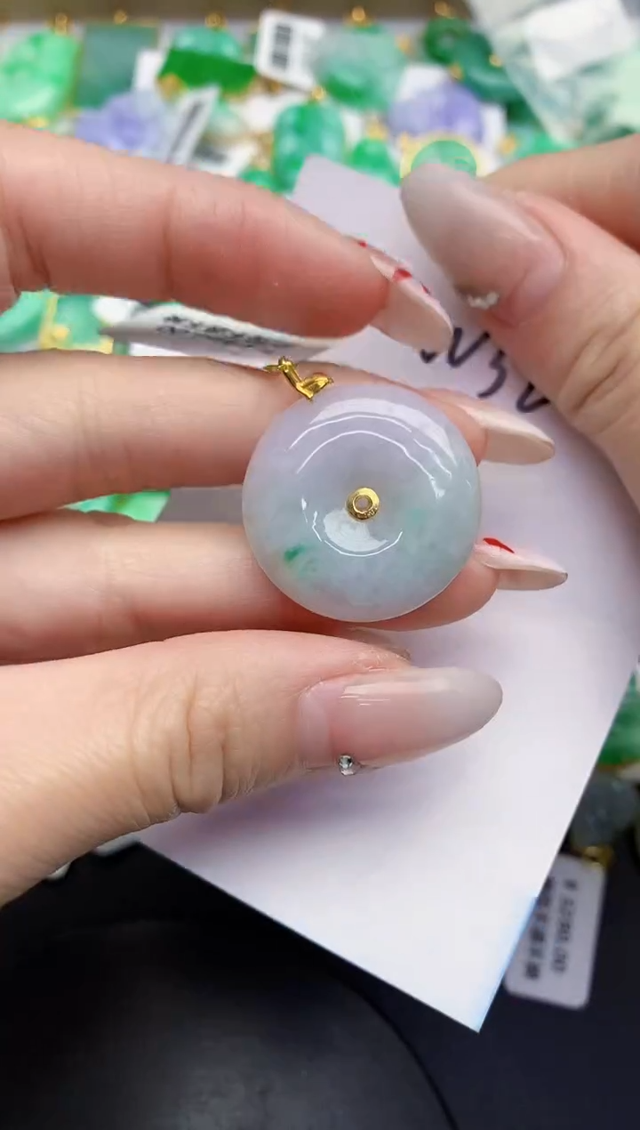 【闪购商品】翡翠颈饰18K金镶嵌000000000000