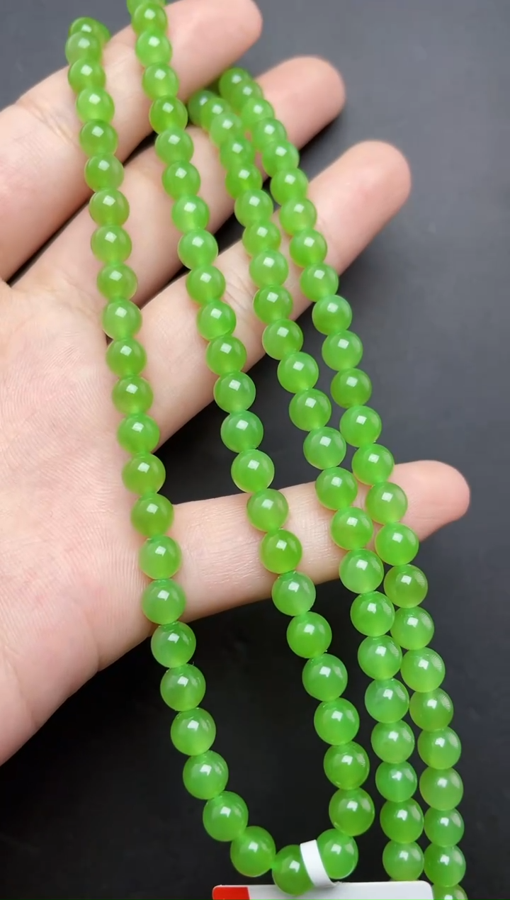 【闪购商品】和田玉项链18K金镶嵌碧玉苹果绿项链