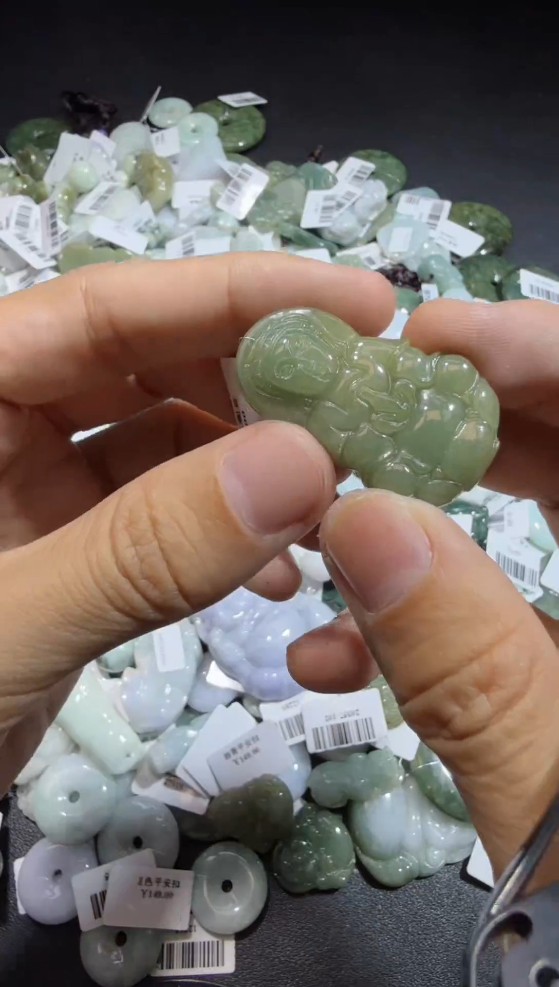 【闪购商品】翡翠颈饰未镶嵌00002198