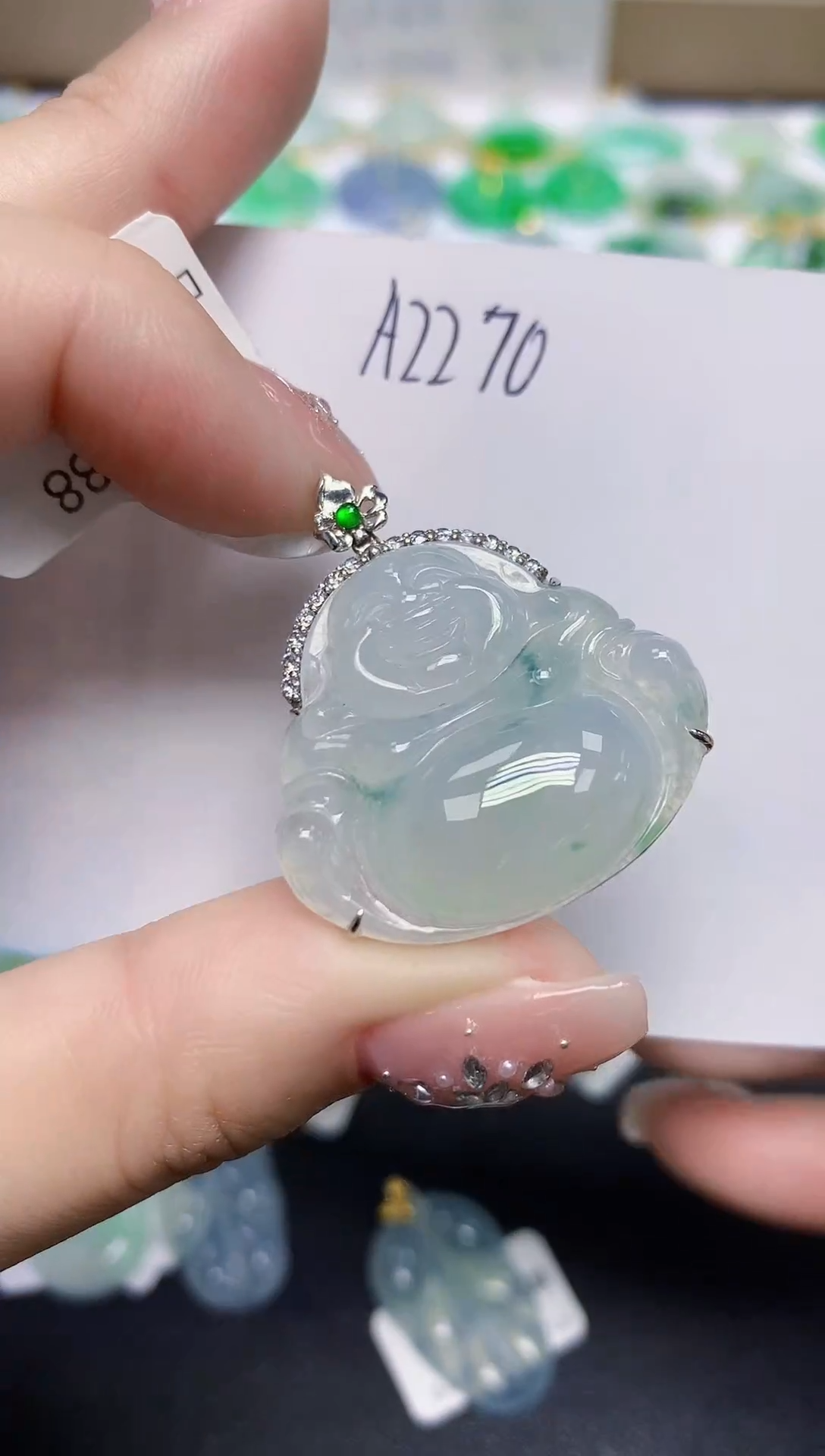 颈饰18K金镶嵌翡翠天然缅甸翡翠A货翡翠百元以上9元证书费自理