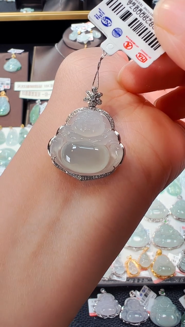 【闪购商品】翡翠吊坠(不含链)18K金镶嵌佛公吊坠97A