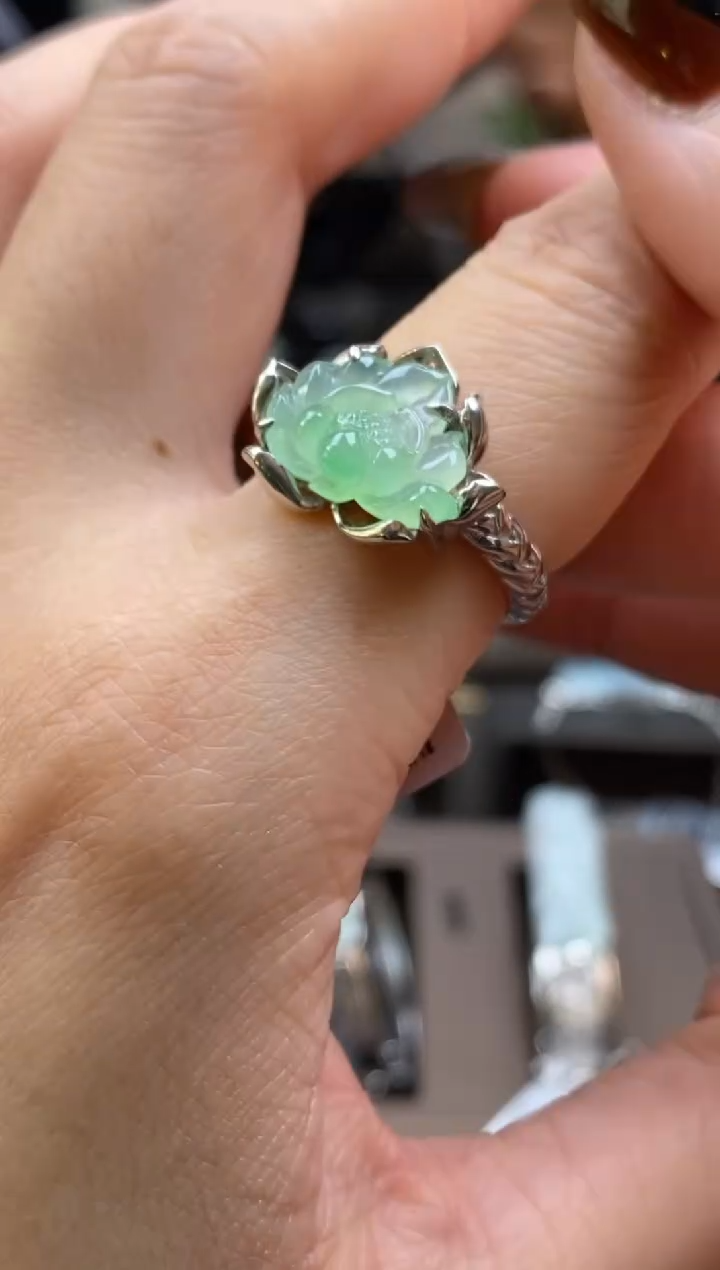 颈饰银S925镶嵌翡翠净货19368