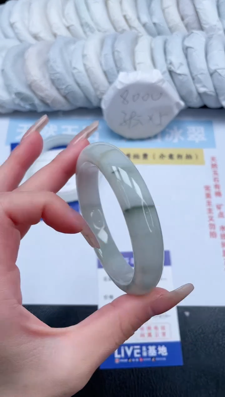 【闪购商品】石英质玉手镯未镶嵌T17-56.3