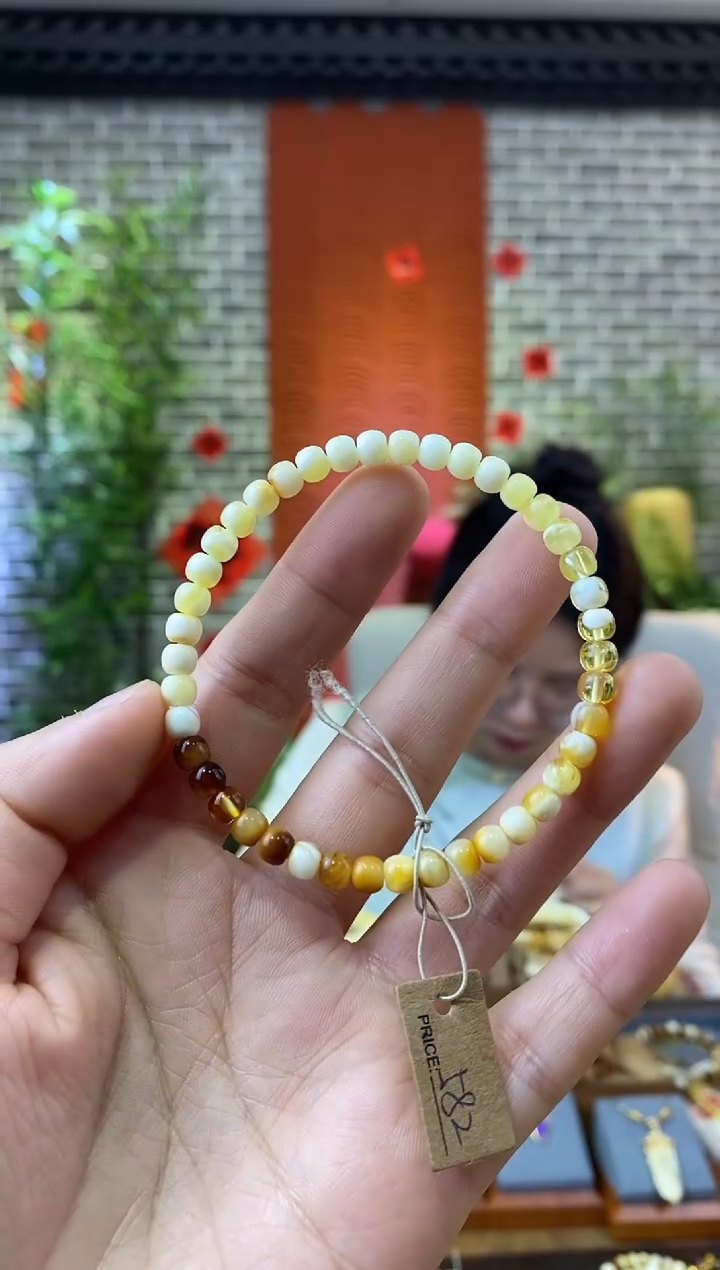 【闪购商品】蜜蜡裸石未镶嵌5mm高端渐变老型精工手串