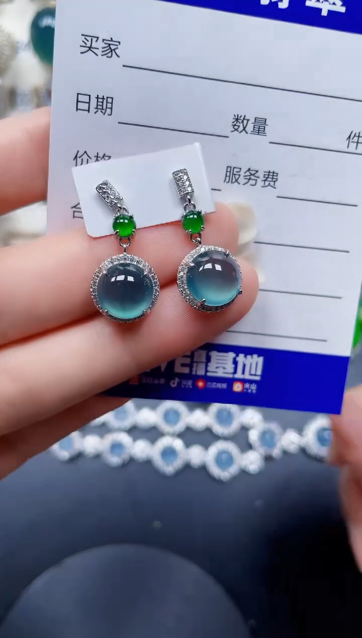 银S925镶嵌翡翠耳饰90