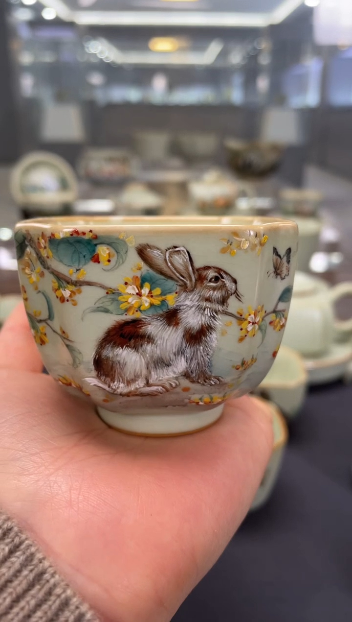 【闪购商品】周泽堂余秀华彩绘一品杯（兔）