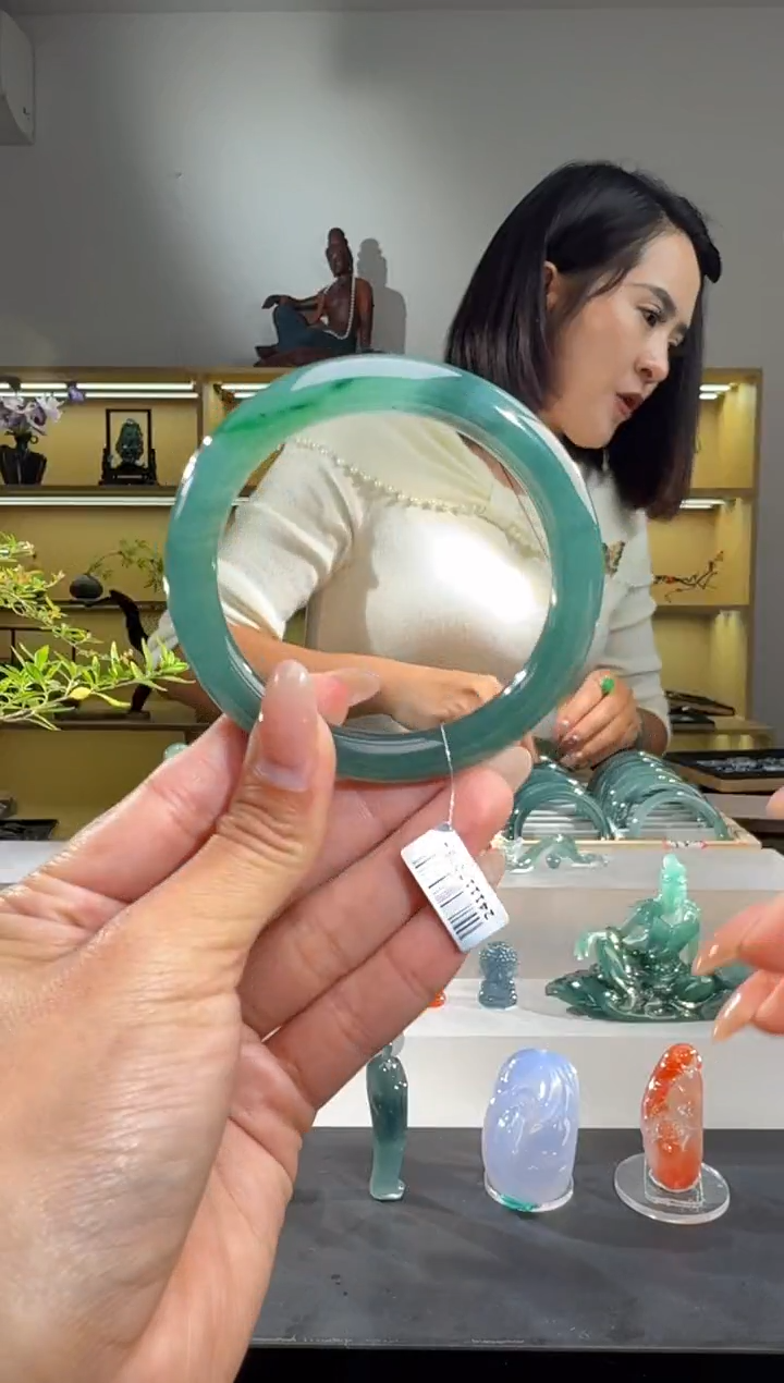 未镶嵌手镯翡翠57圈