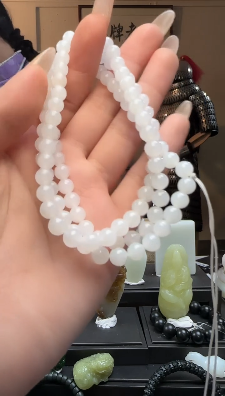 【闪购商品】和田玉圆珠未镶嵌长链