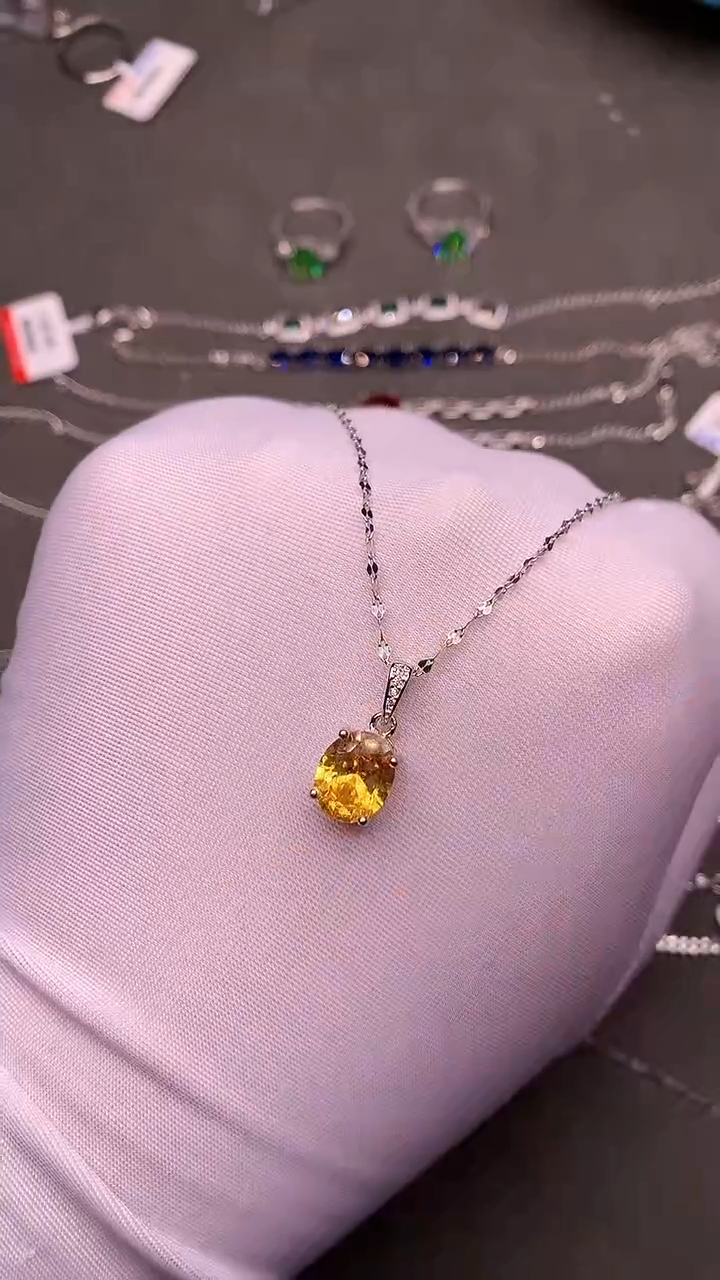 【闪购商品】彩色蓝宝石颈饰银S925镶嵌......