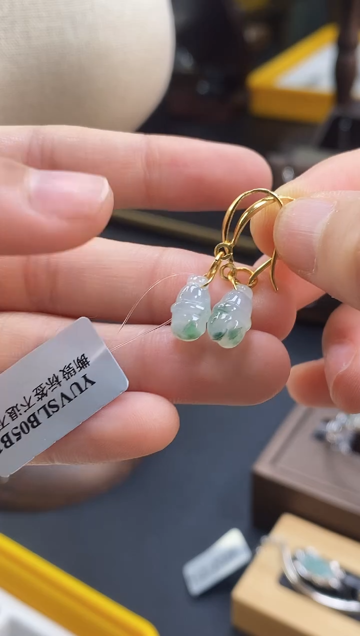 颈饰银S925镶嵌翡翠18045