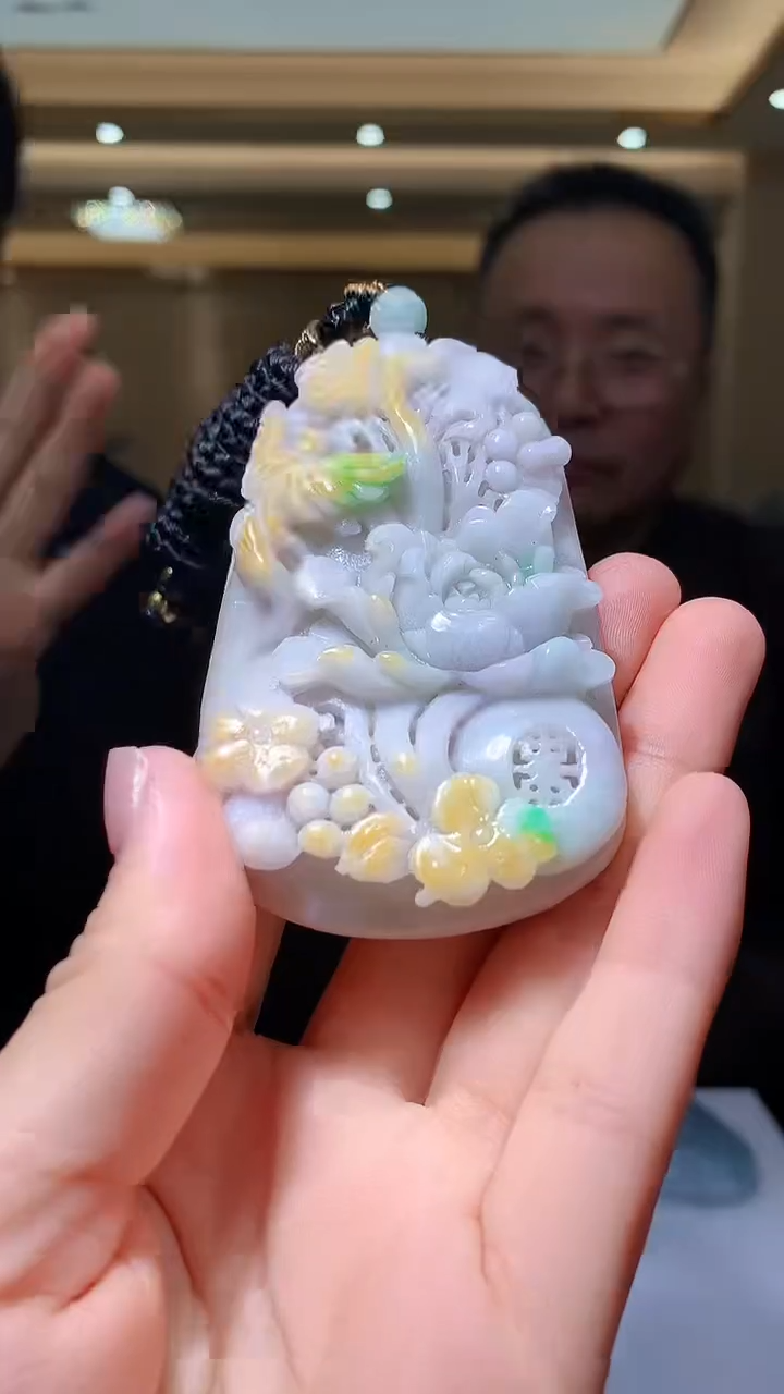 【闪购商品】定制翡翠未镶嵌1089hm-毛货挂件