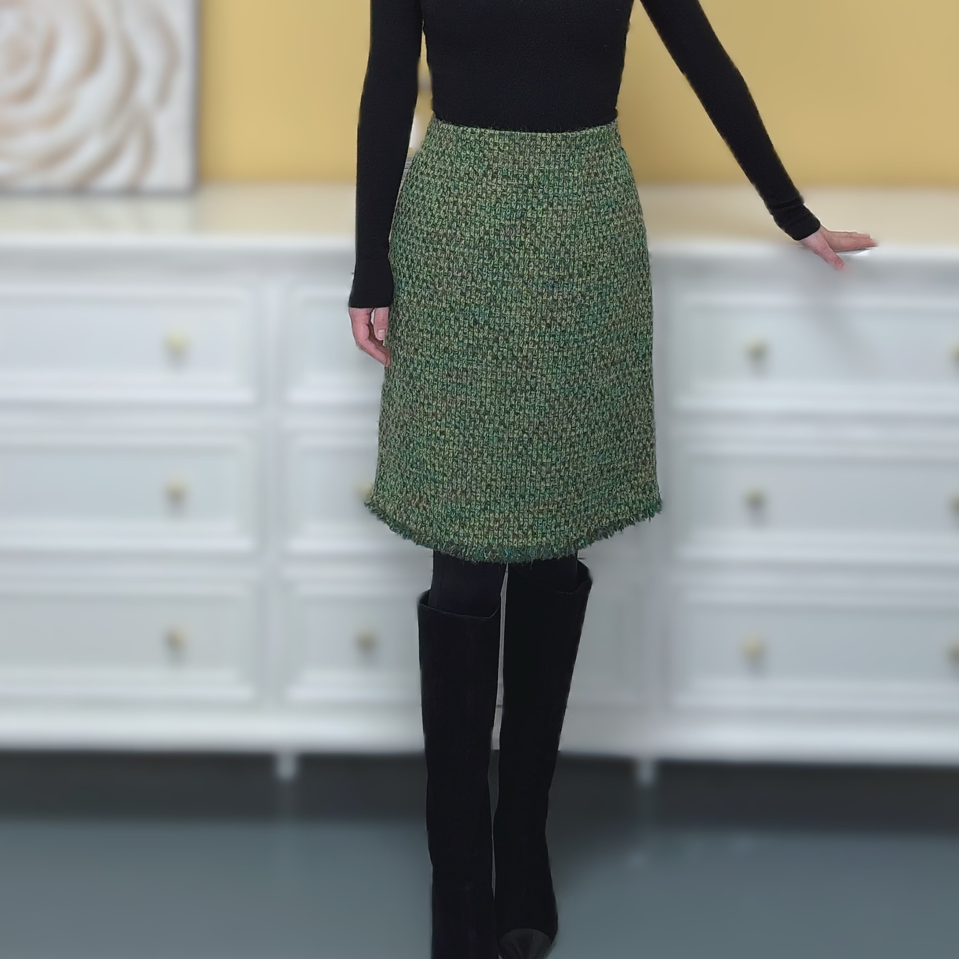 剀剀莉（绿光森林）冬季新款绿色时尚精致显白减龄小香风半裙0-15°