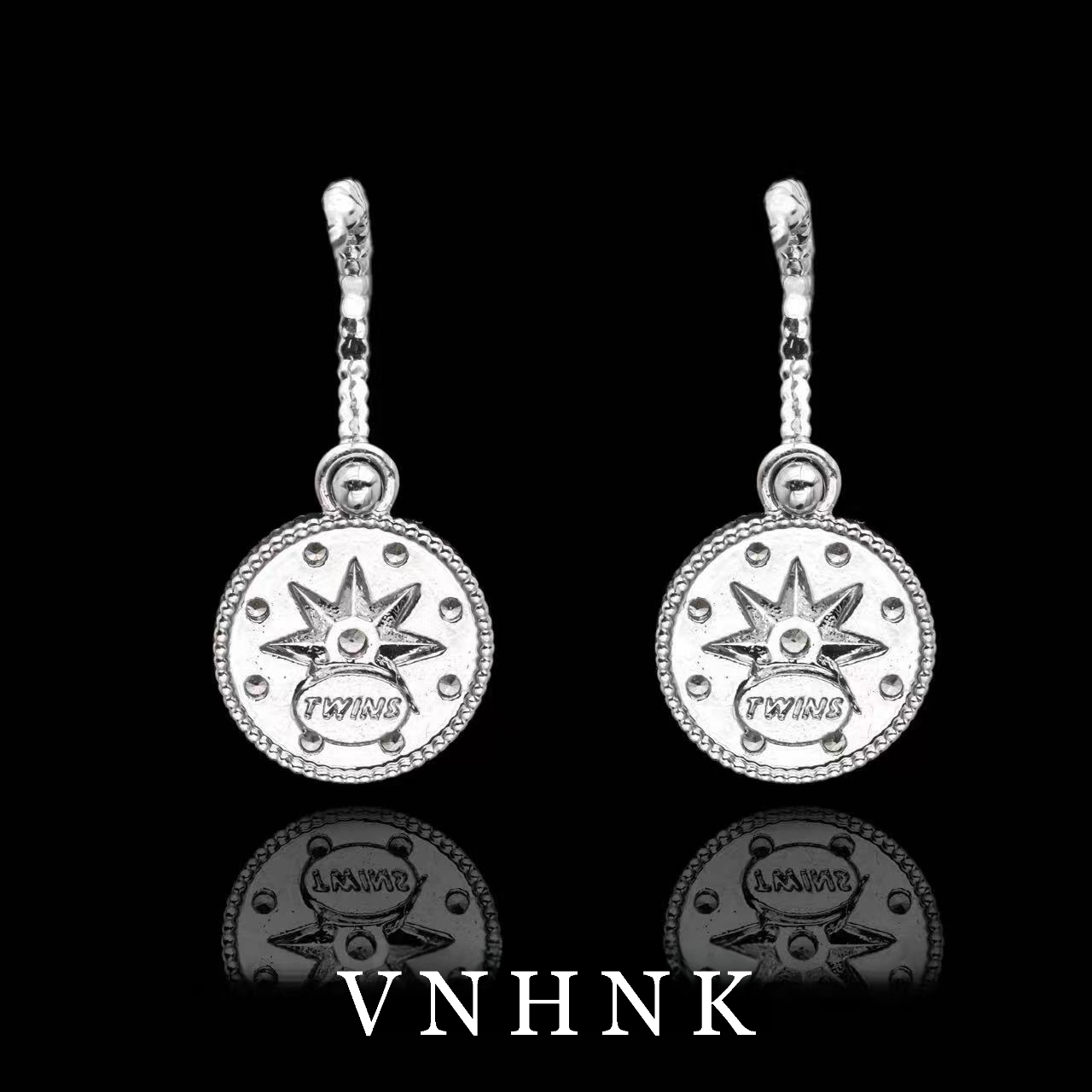 铜合金合成锆石耳饰 美可儿    A502     银色简约时尚耳环