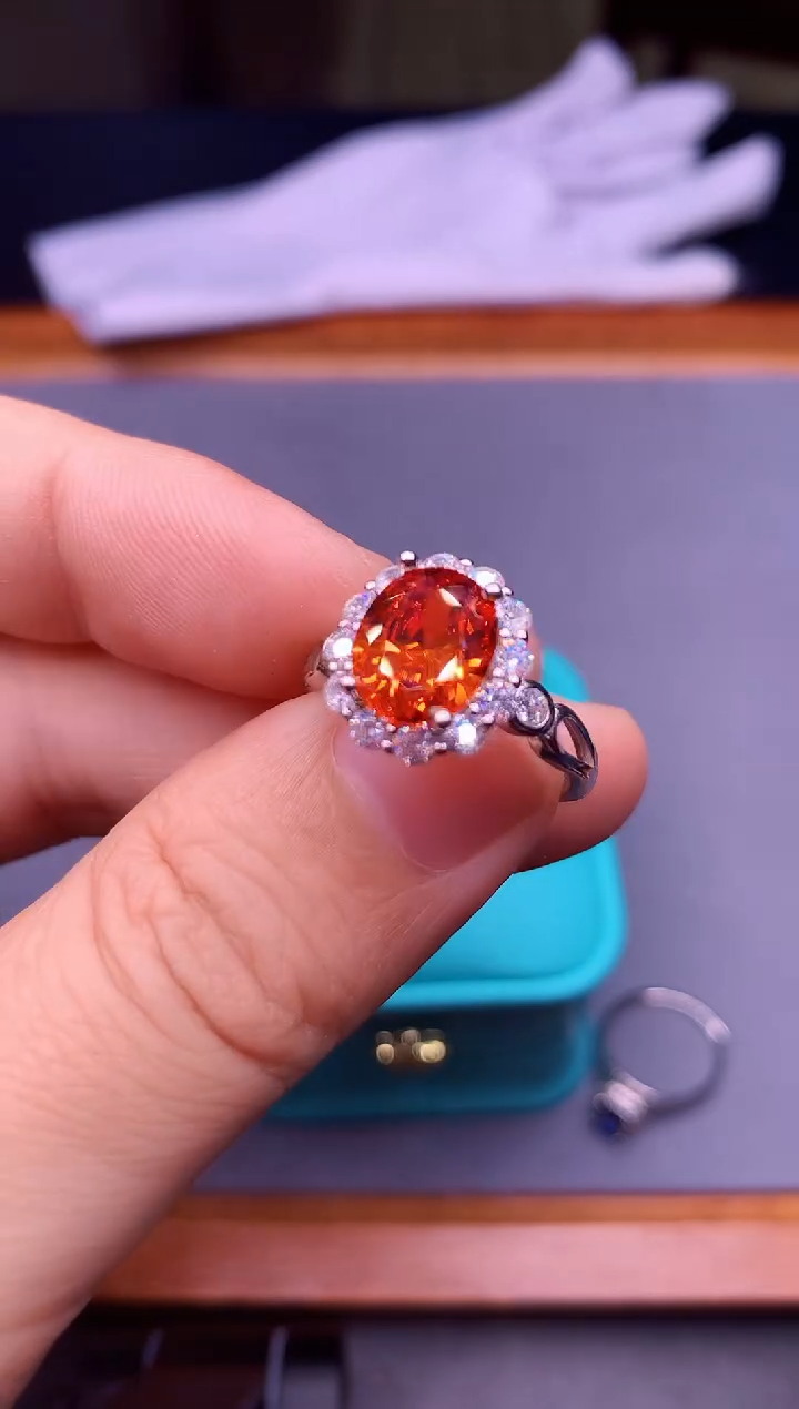 【闪购商品】红宝石戒指银S925镶嵌............