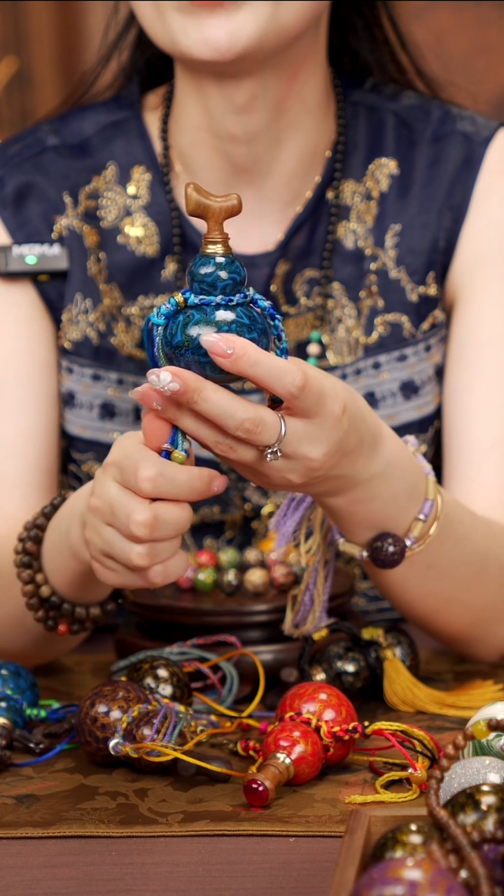232 易林大漆开口小葫芦--299