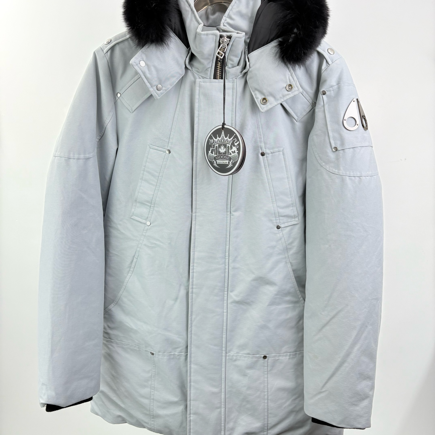 未使用 MOOSE KNUCKLES/慕斯纳可兹 剪刀毛领羽绒服 L码全新15233