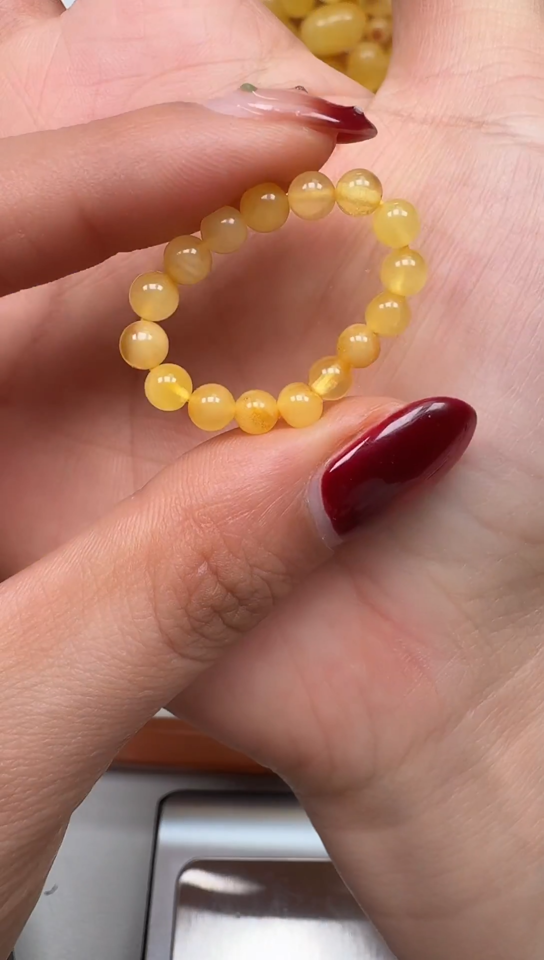 裸石琥珀未镶嵌如图