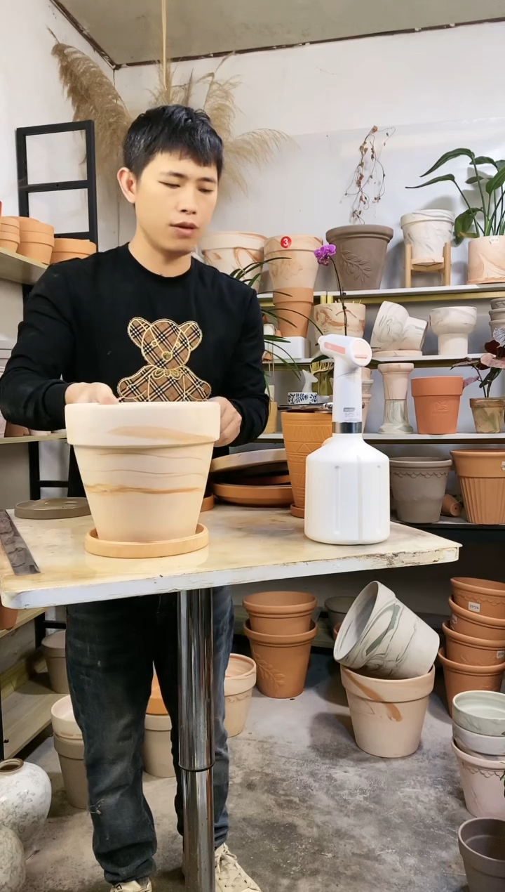 【闪购商品】红陶20*19玛奇朵 1盆1托