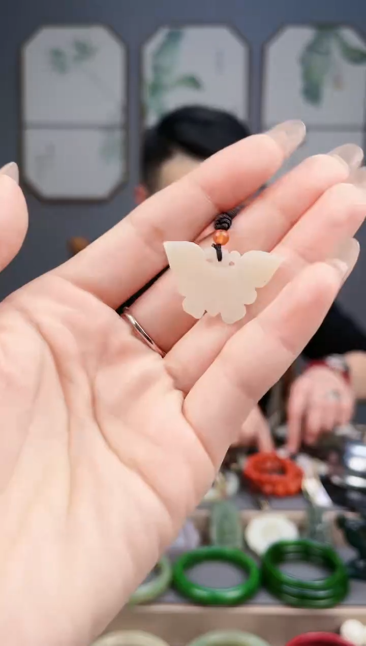 【闪购商品】和田玉颈饰未镶嵌AA多样性发货 拍一发一