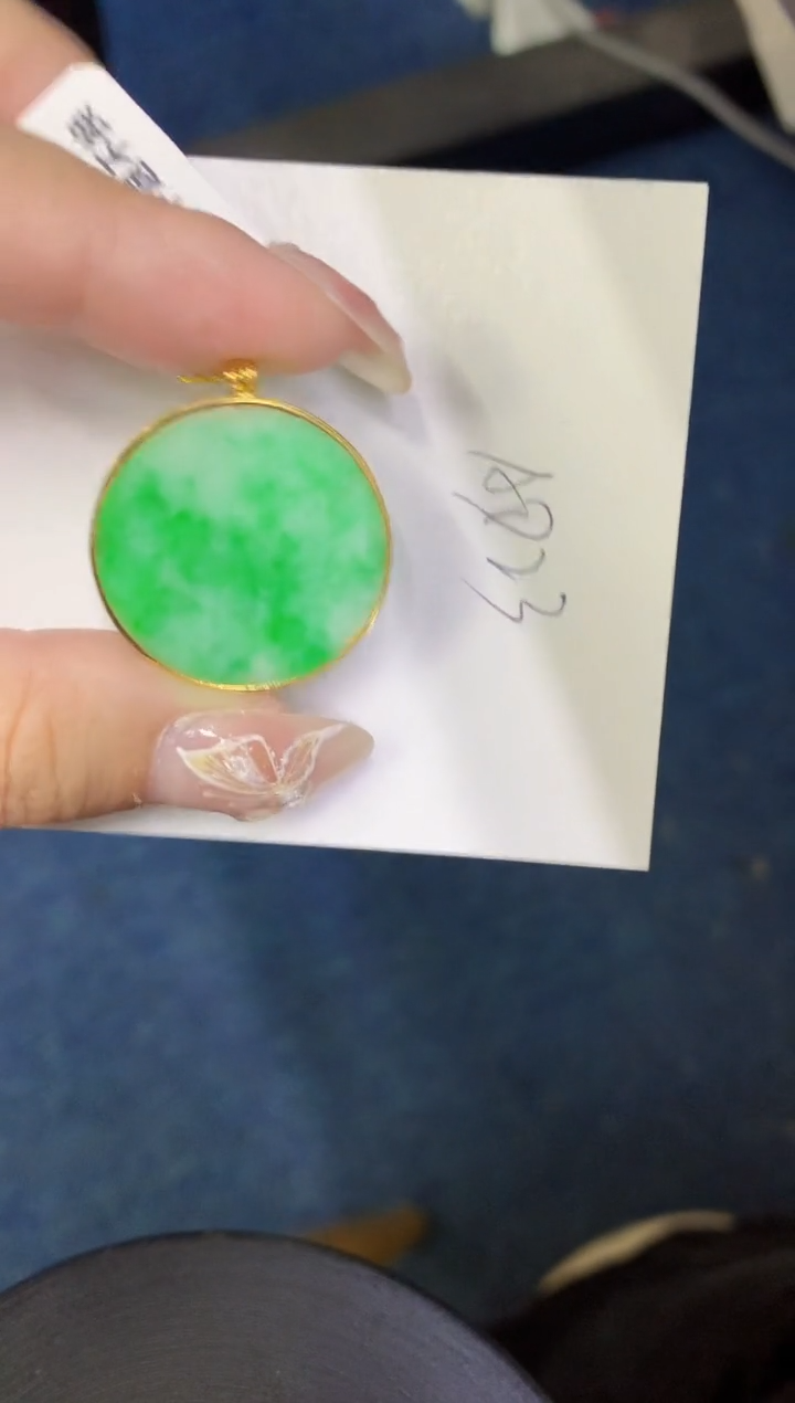 【闪购商品】翡翠颈饰18K金镶嵌000000000000