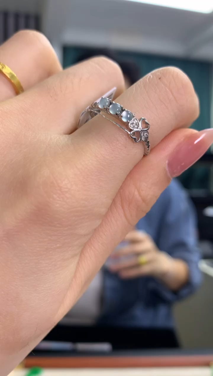 未镶嵌戒指翡翠戒指