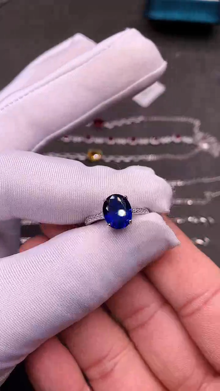 【闪购商品】蓝宝石手链银S925镶嵌......