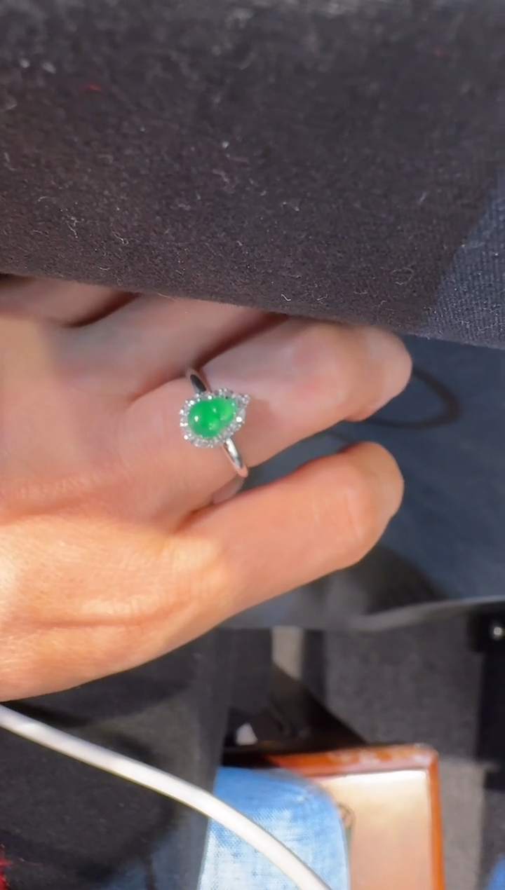 【闪购商品】翡翠戒指18K金镶嵌戒指