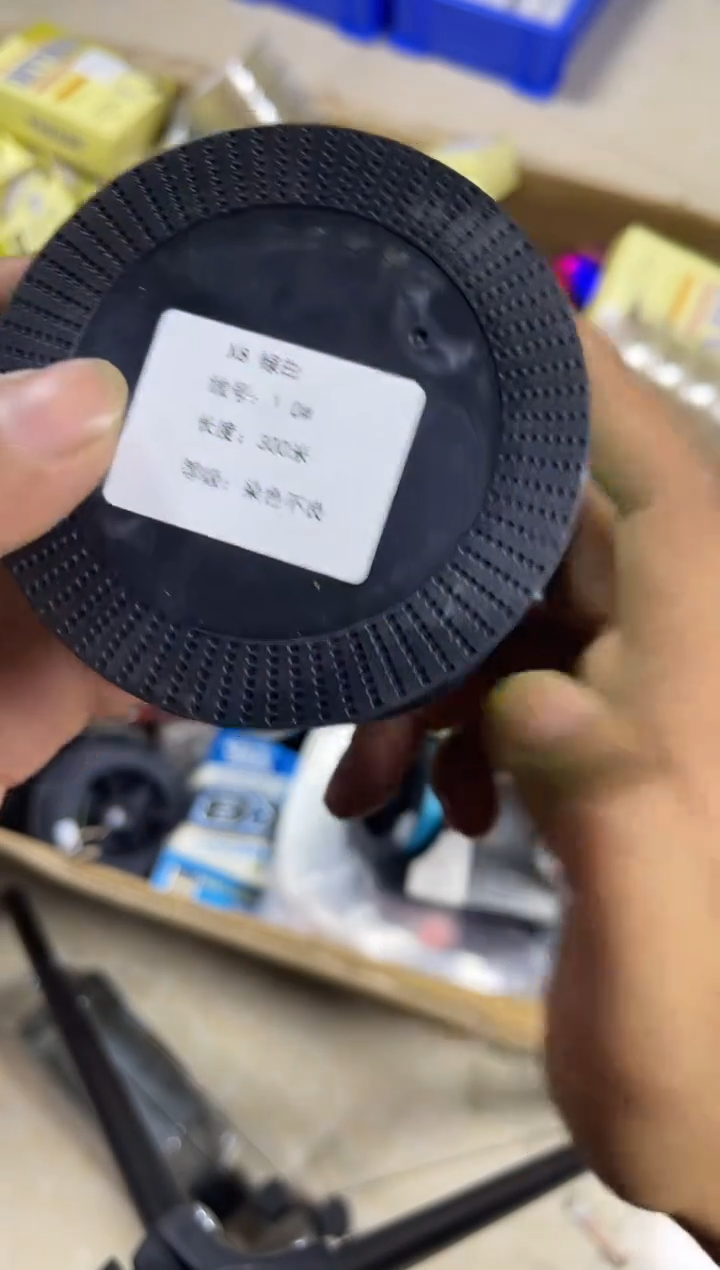 PE---1---X8绿白色路亚线300米染色不良