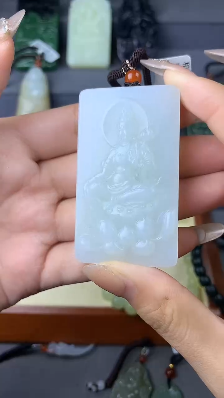 【闪购商品】定制和田玉挂件拍一发一不退不换