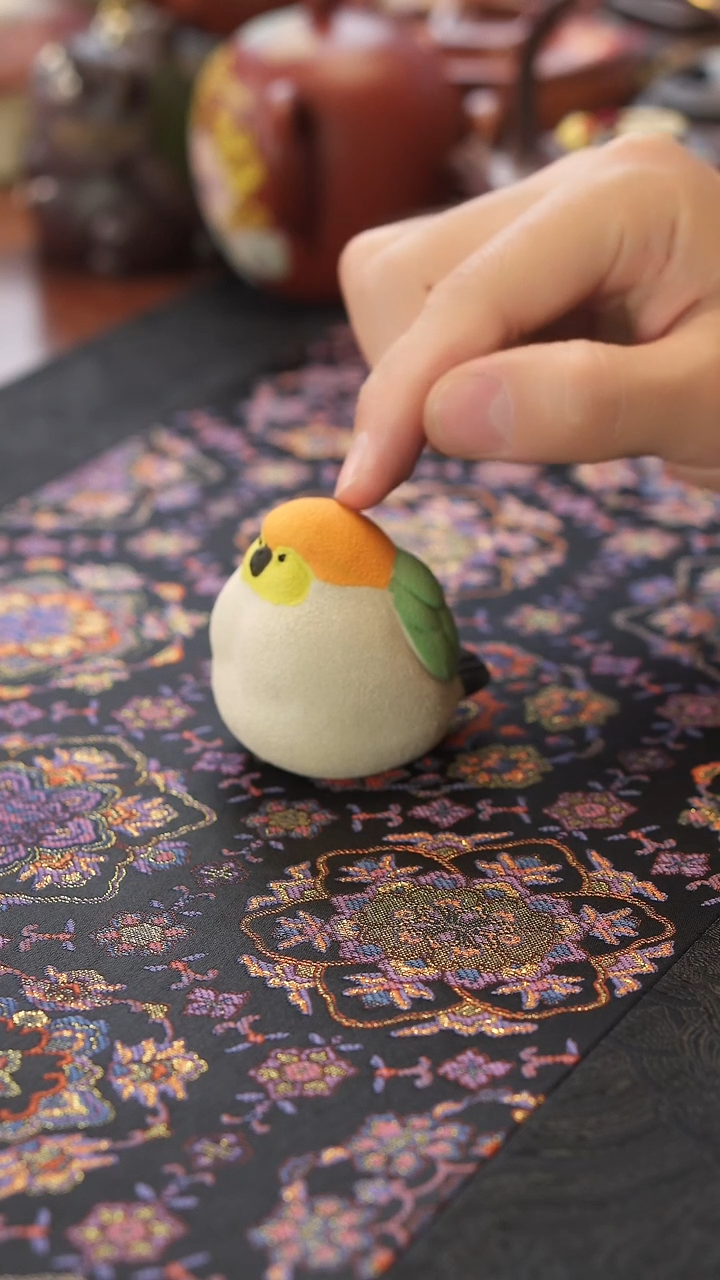 茶壶紫砂鹦鹉茶宠