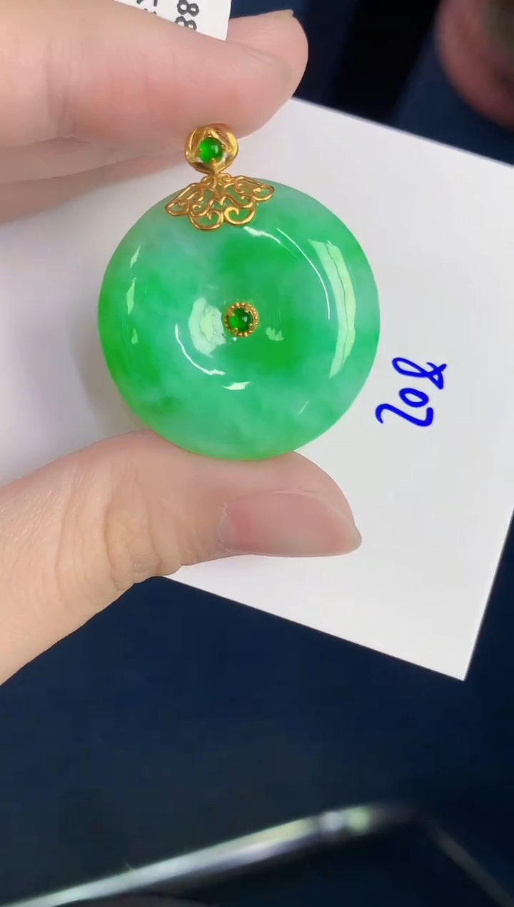 颈饰18K金镶嵌翡翠天然翡翠缅甸A货