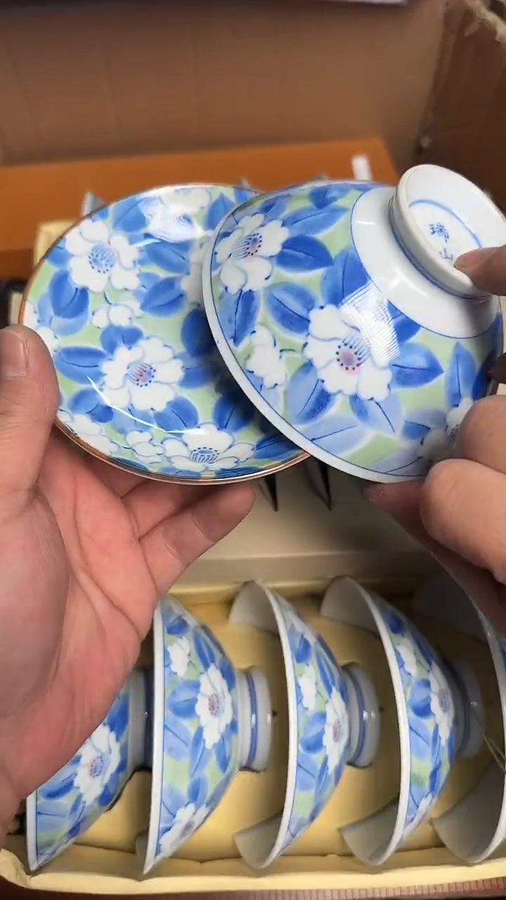 瓷片一套瓷器瓷器瓷器
