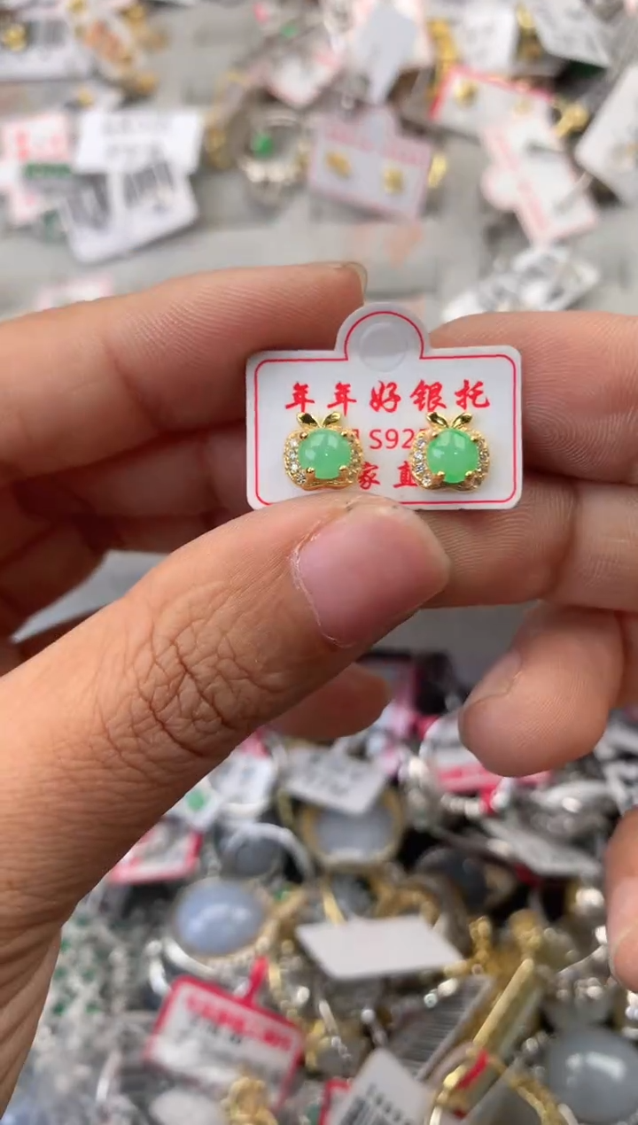 银S925镶嵌戒指翡翠999                6