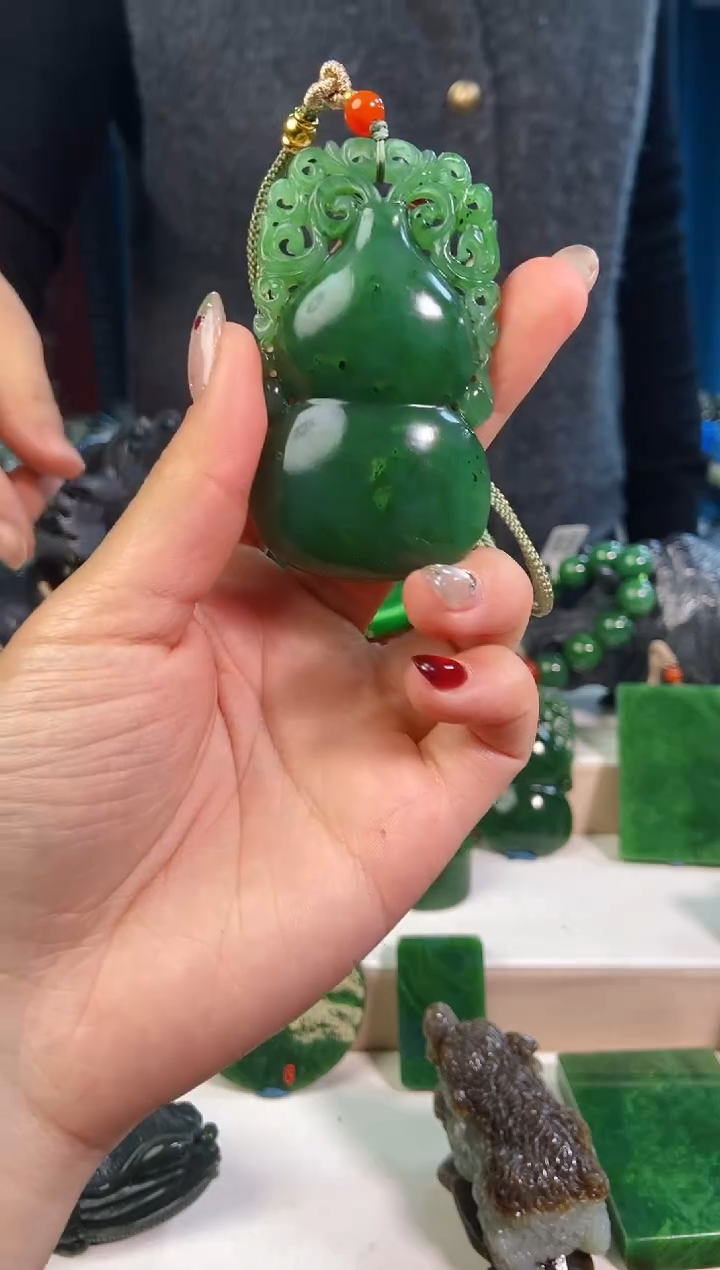 【闪购商品】和田玉挂件未镶嵌1