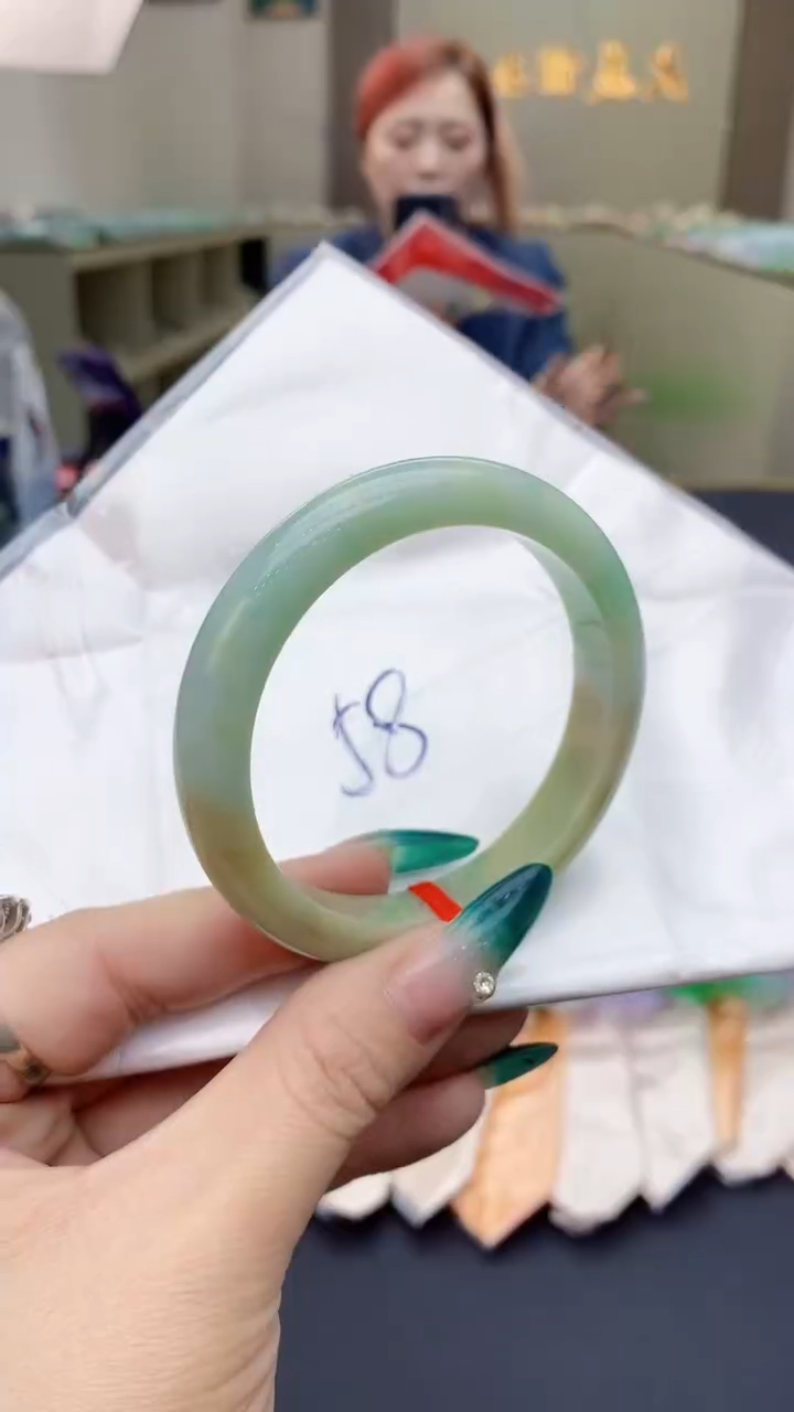 【闪购商品】翡翠手镯未镶嵌0062043712