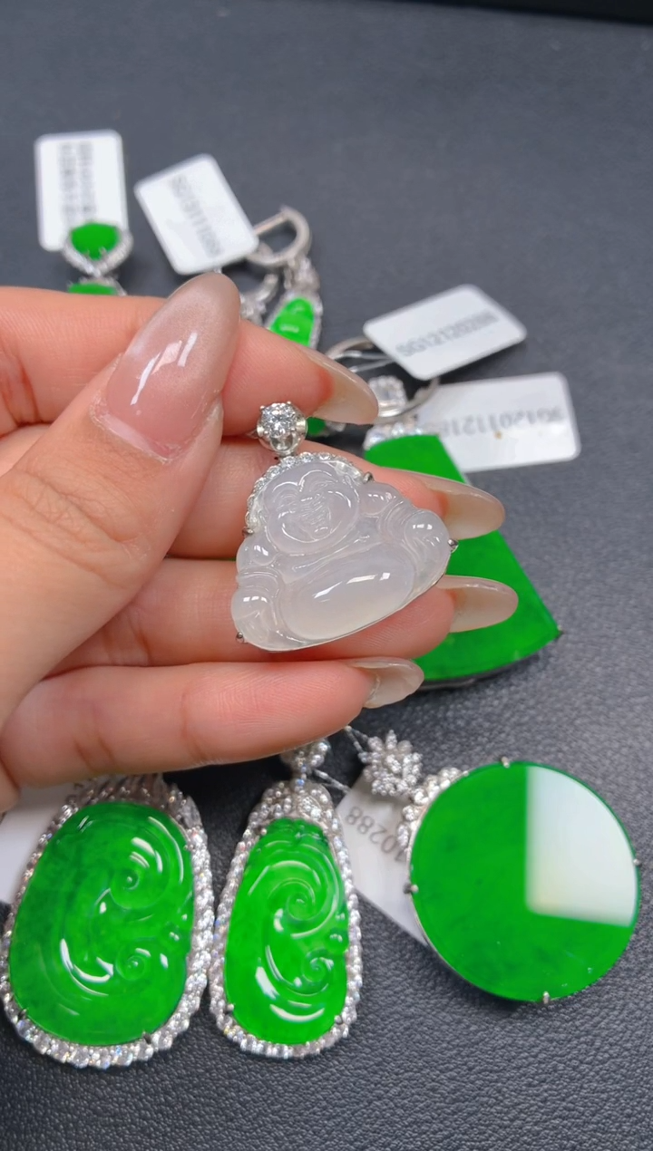 吊坠(不含链)银S925镶嵌翡翠1