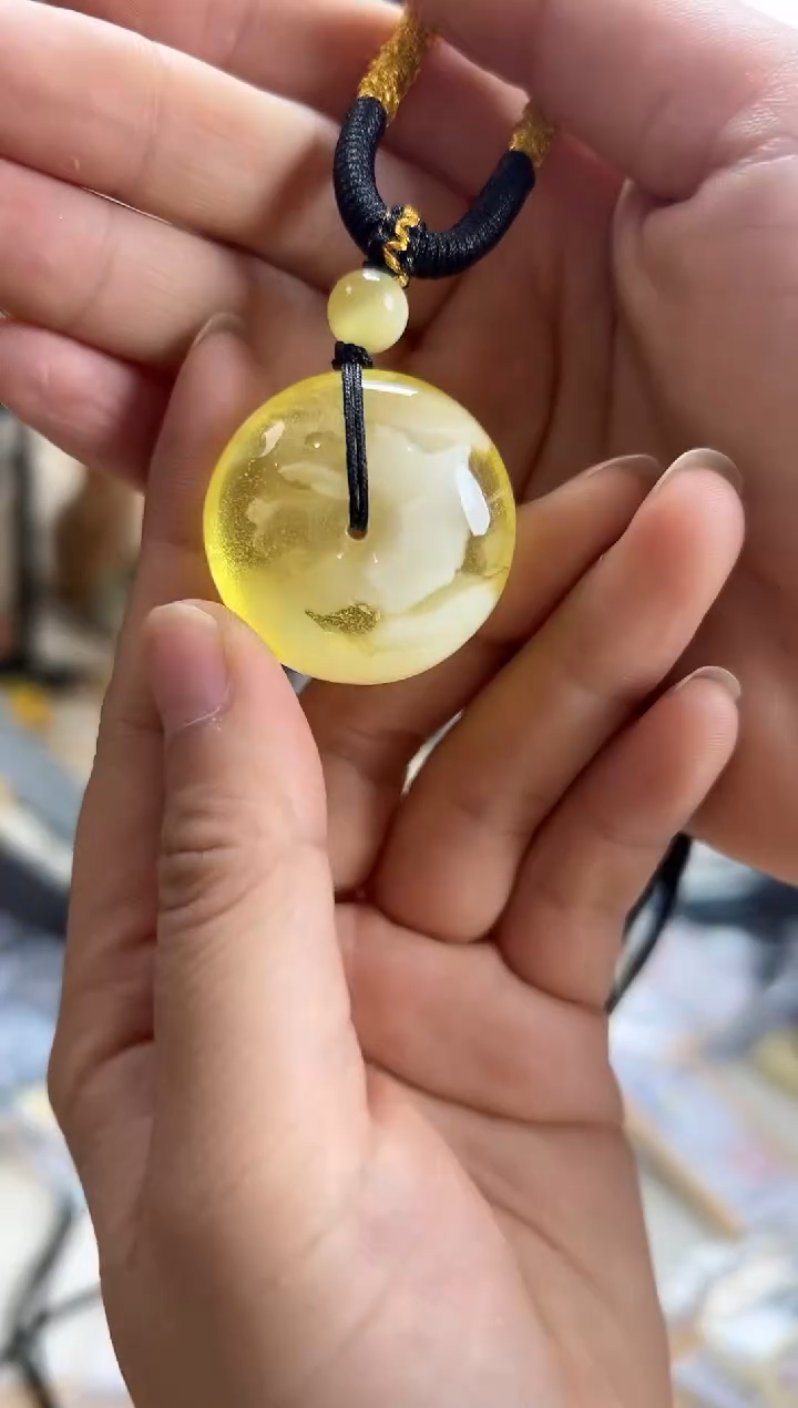 【闪购商品】蜜蜡裸石未镶嵌蜜蜡吊坠