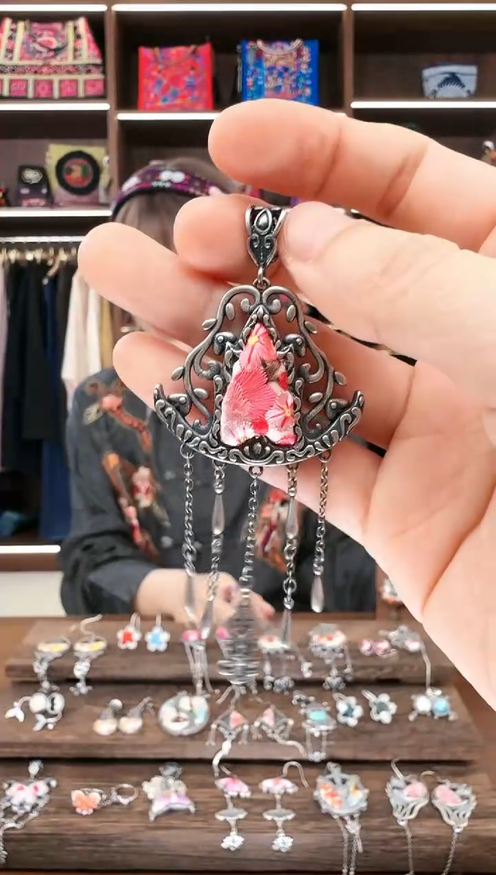 【闪购商品】织绣19蚩梦苗族古绣