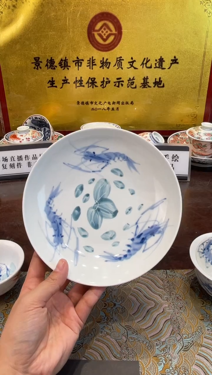 杯子瓷景德镇源头工厂生产，手工手绘