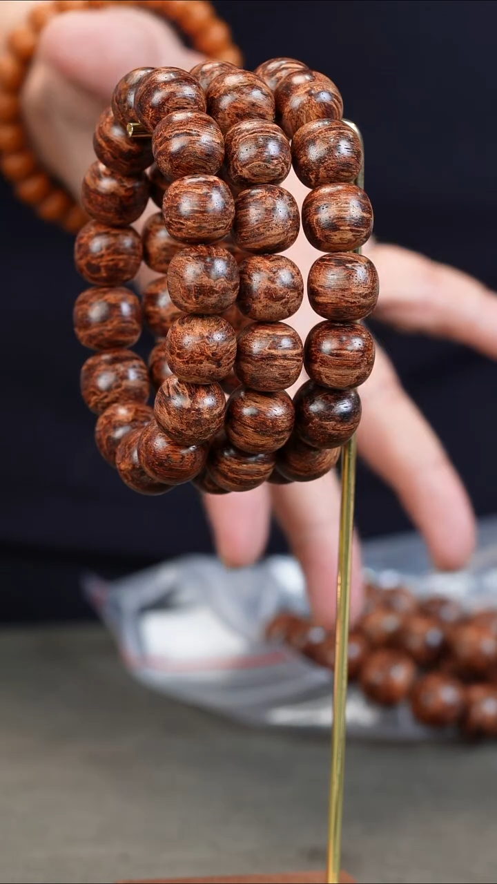 降真香手串/手链309061--黄金甲15x16爆甲