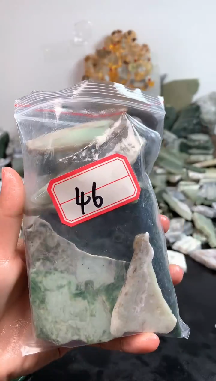 未镶嵌和田玉摆件46