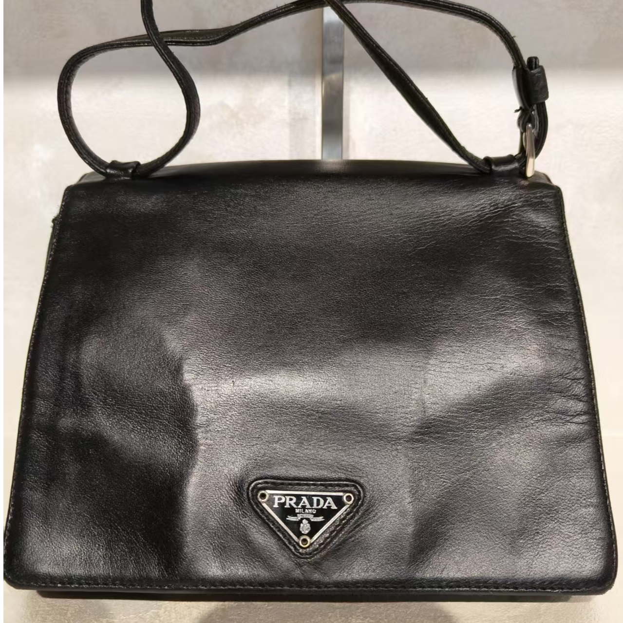 95新 Prada/普拉达  Prada 黑色拼皮手提腋下单肩包时尚休闲设计