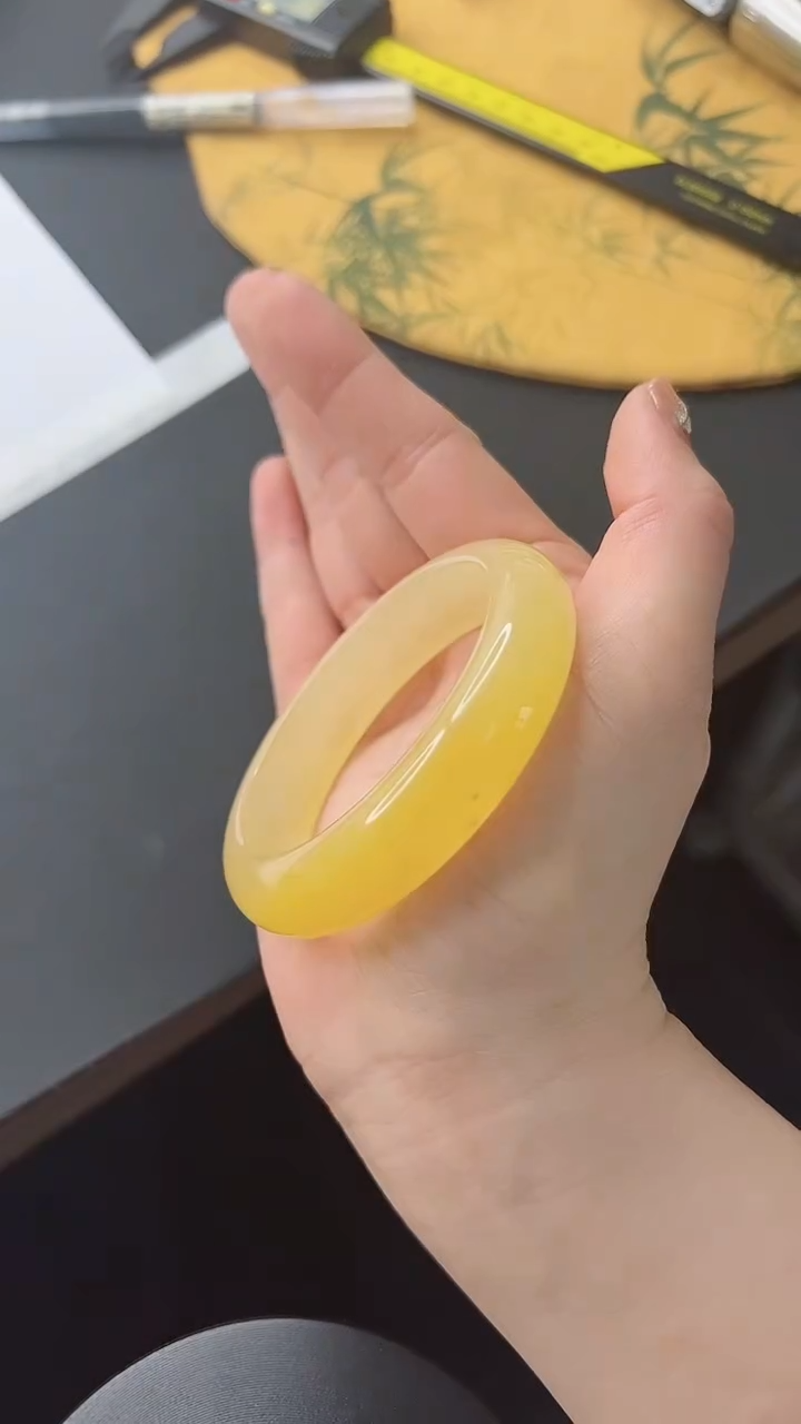 【闪购商品】石英质玉手镯未镶嵌313-55-56