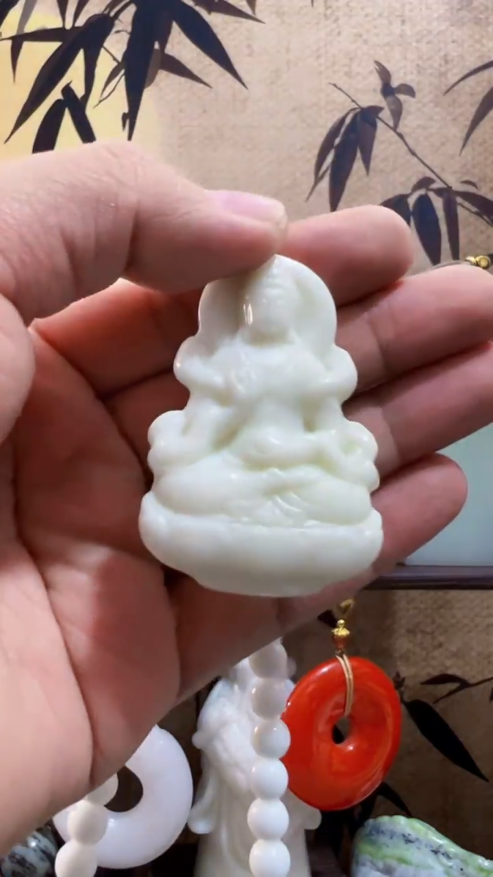 合金挂件蓝田玉（蛇纹石化大理石玉）蓝田 飘带观音