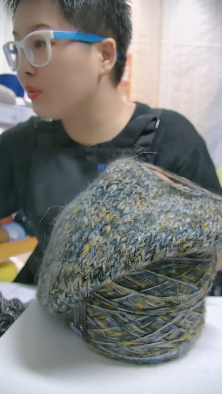 混纺【F370秋林日记】羊毛马海毛1团(0.5斤)（6mm针） 