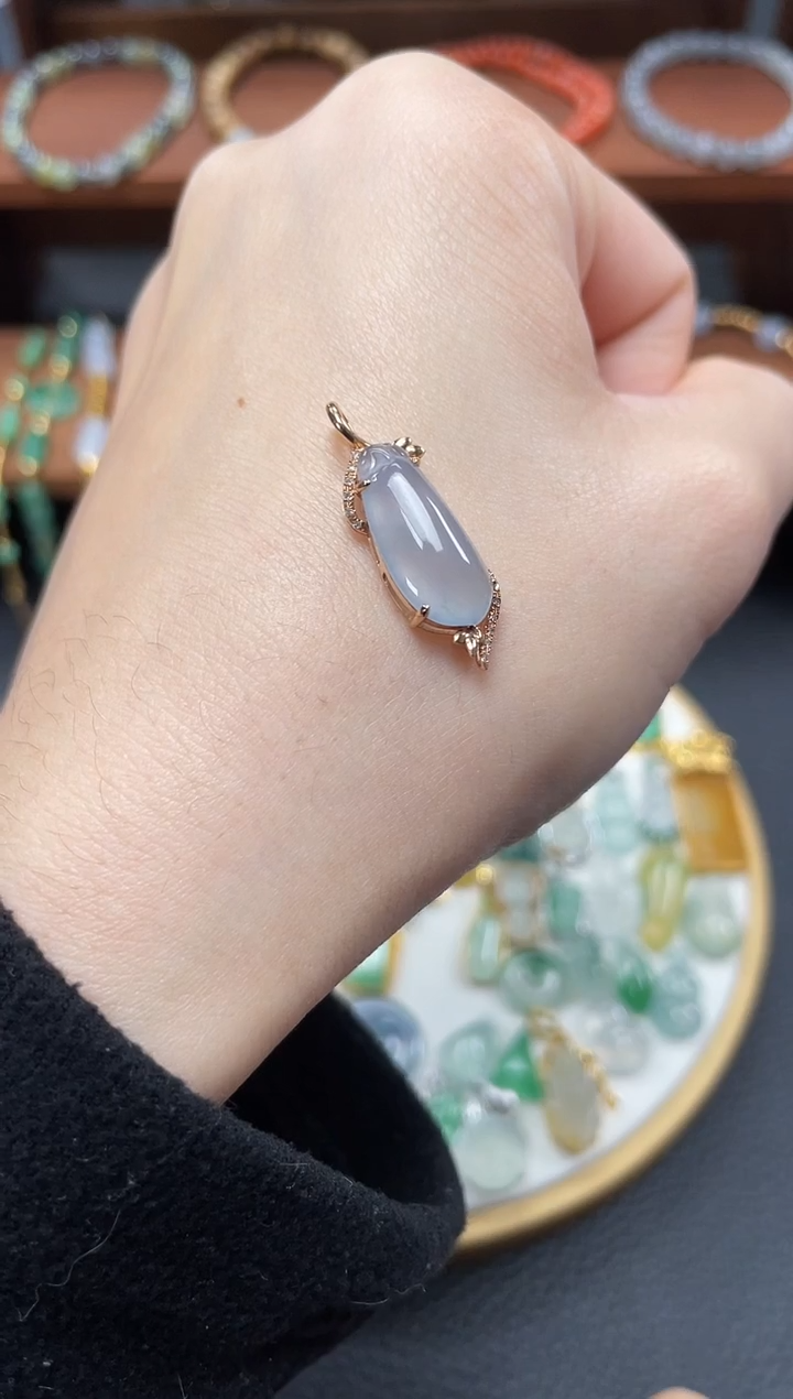 【闪购商品】翡翠吊坠(不含链)18K金镶嵌一个   JK103