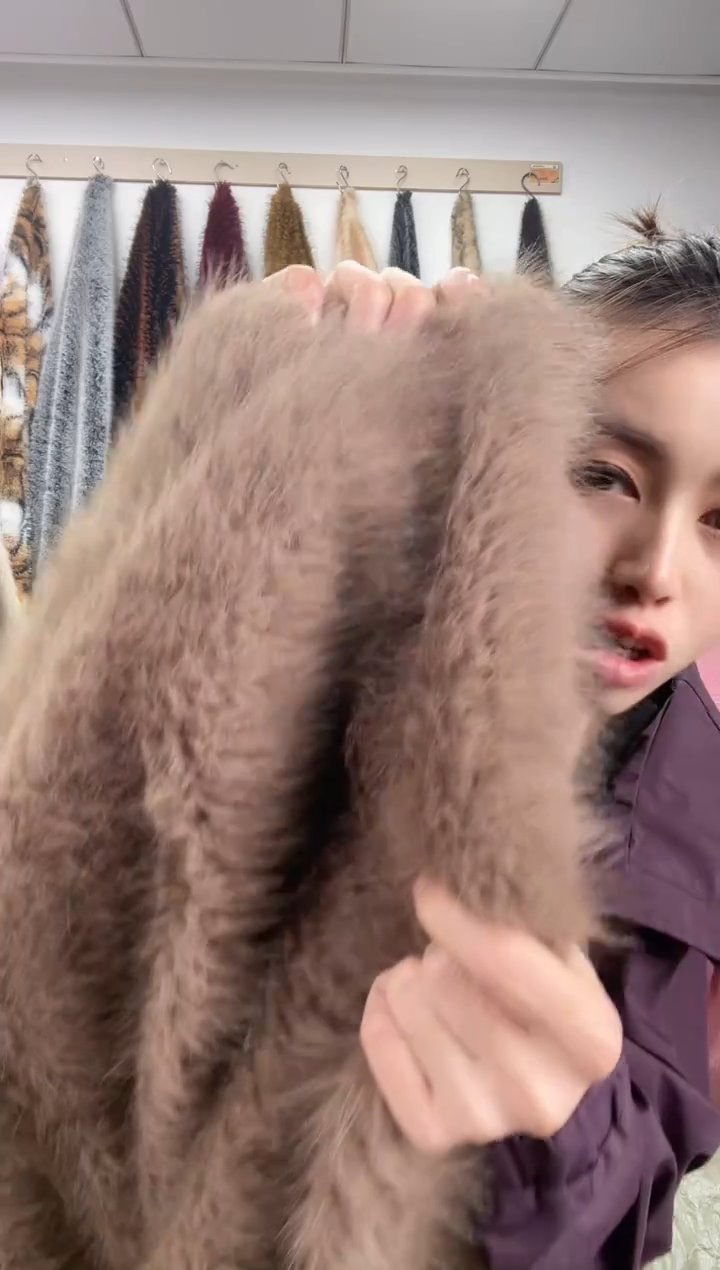 狐狸毛D499尺寸2*1.5