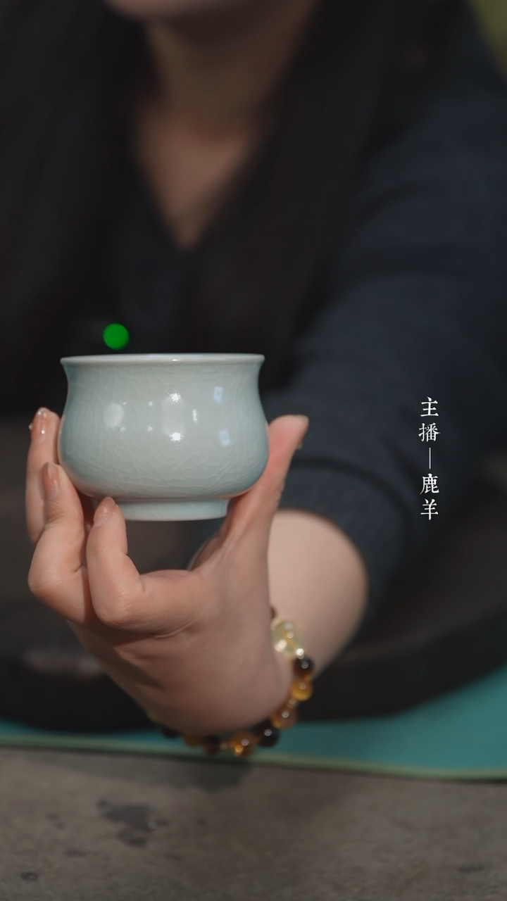 【闪购商品】炉式杯（朱钰峰）——龙羊