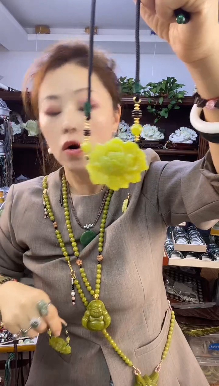 未镶嵌蛇纹石玉牡丹多样性随机发一