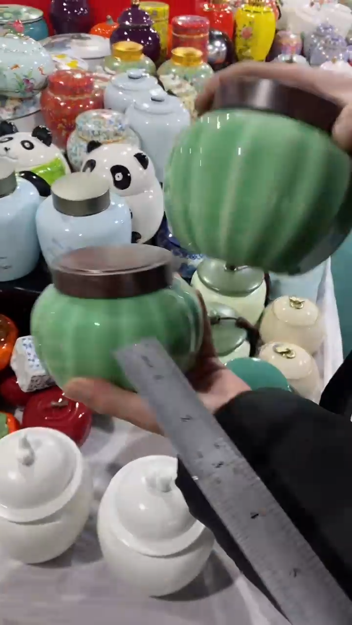 【闪购商品】罐陶瓷茶叶罐储物密封罐家用绿茶红茶普洱龙井